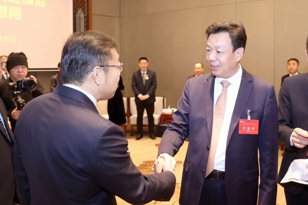 Z6��������Ȧ���й����ٷ���վ